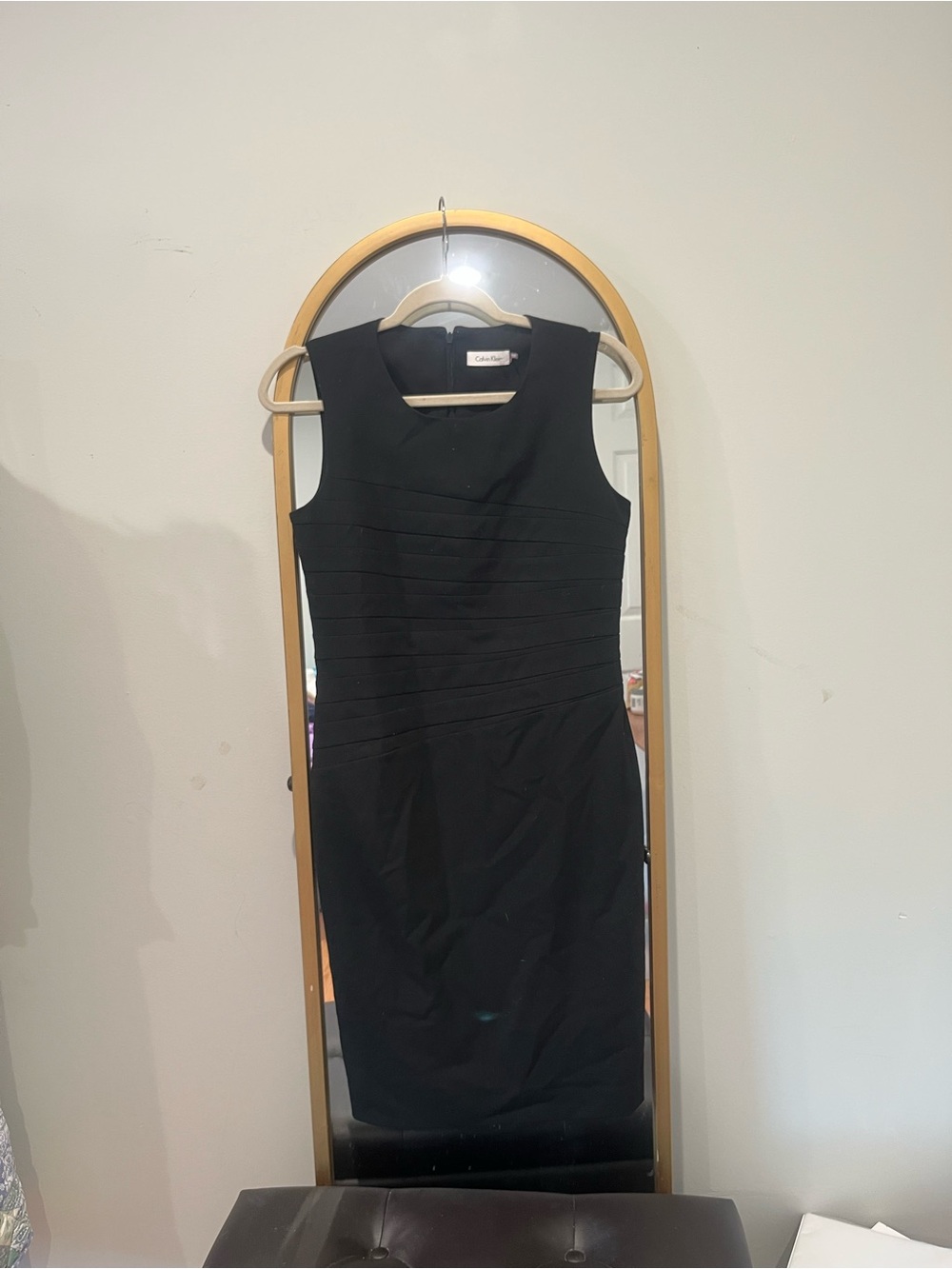 Gently Loved Calvin Klein Black Sleeveless Midi Dress (size 6)